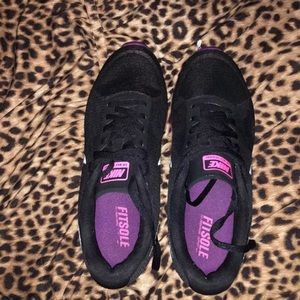 Nike Air Max Sequent Women’s
